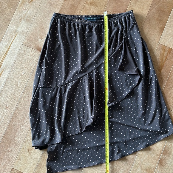 Cocoa brow with pink polka dots skirt BCBG Maxazria Sz Small - Picture 3 of 16